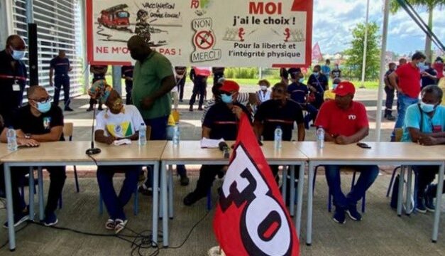 Pass sanitaire, obligation vaccinale : vent de contestation aux Antilles-Guyane