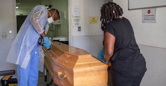 Covid-19 aux Antilles-Guyane : un bilan des décès à revoir à la hausse