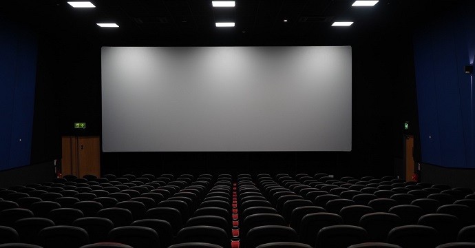 Le Sénat vote à l’unanimité une proposition de loi pour protéger les cinémas Outre-mer