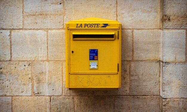 Prix des colis postaux Outre-mer : plusieurs recommandations pour faire baisser leurs prix