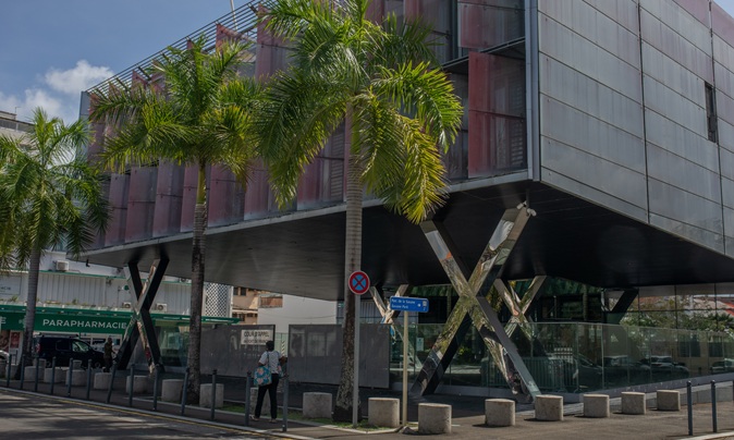 Un rapport parlementaire met en lumière les insuffisances de la justice dans les outre-mer