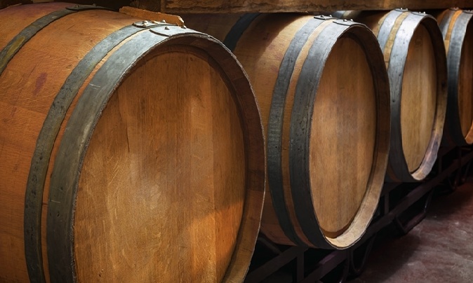 Surtaxation du rhum : le Gouvernement recule face à la fronde de Victorin Lurel