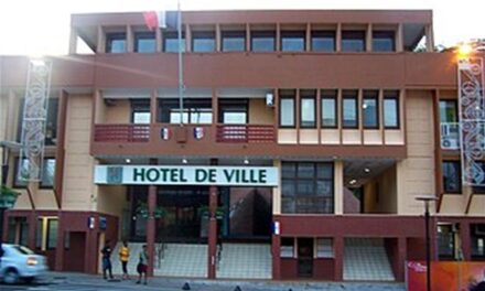 Municipales aux Abymes : des irrégularités reconnues, mais l’élection d’Éric Jalton confirmée